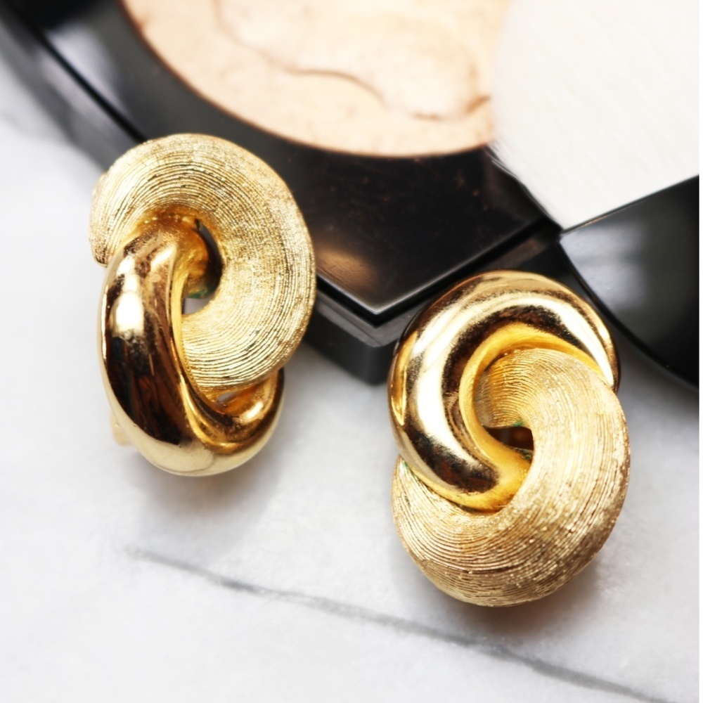 Vintage Christian Dior Gold Earrings - Picture 7 of 14